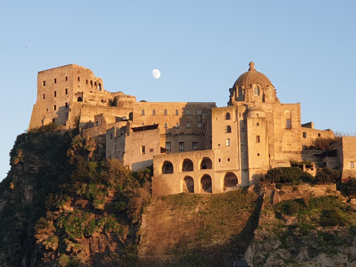 Casa Vacanze Aenaria 2 Ischia Zewnętrze zdjęcie
